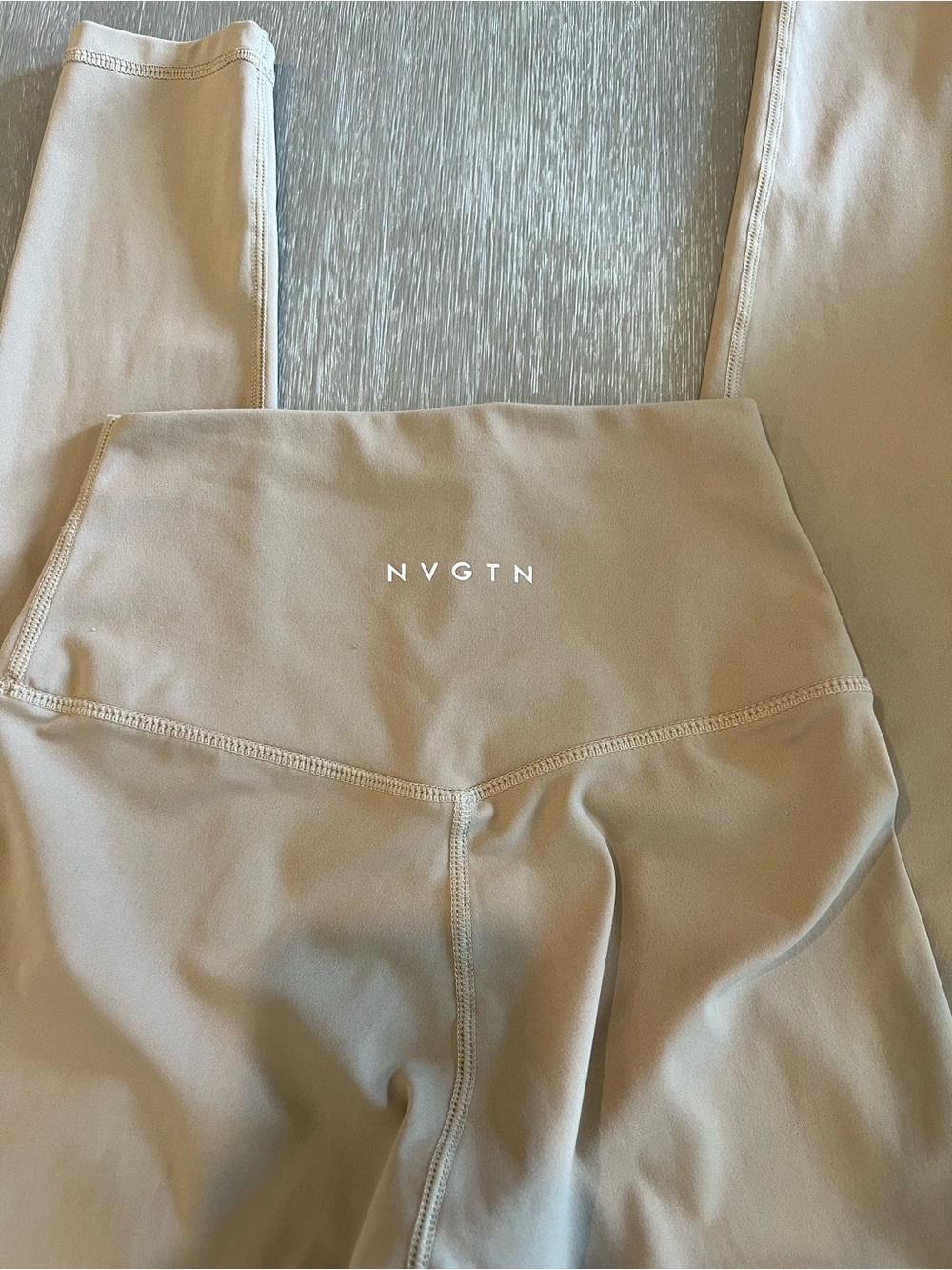 NVGTN beige womens full length leggings size Small - Picture 3 of 6